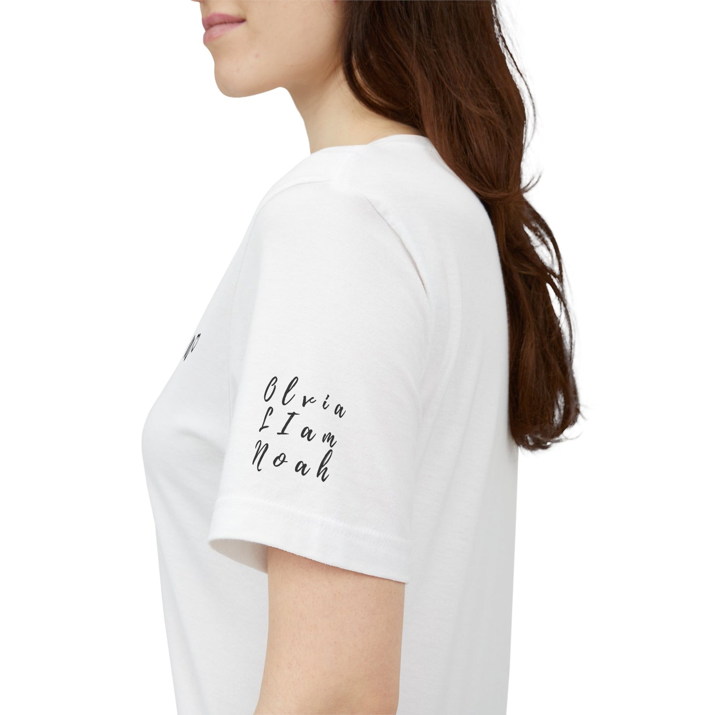 Mama Tee with Kids Names – A Gift She’ll Never Take Off