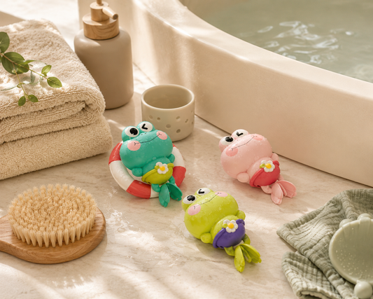 Wind-Up Swimming Frog Bath Toys for Toddlers, No Battery Mold-Free ABS Montessori Water Toy for Kids