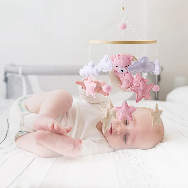 Crib Mobile Rattle Baby Wooden Bed Bell Baby Rattles Soft Felt Cartoon Bear Toys Crib Mobile Bed Bell Wood Toy Bracket Kid Gifts